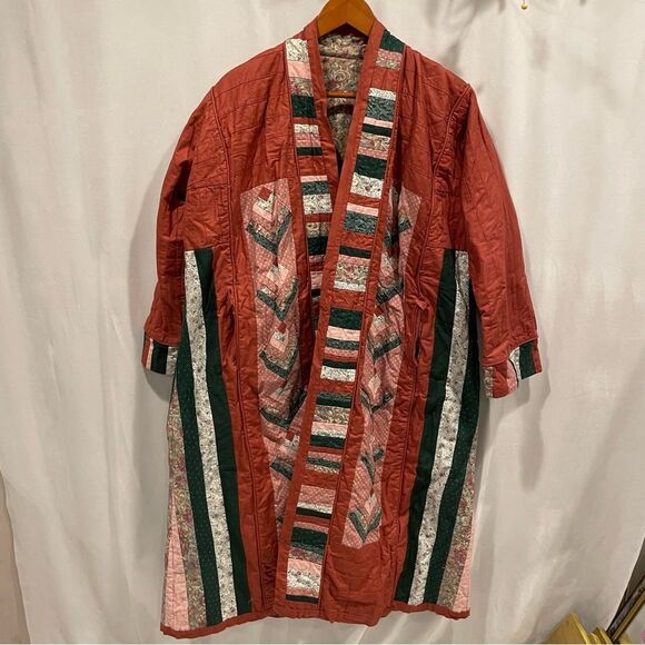 Hand Crafted Multicolor Quilted Robe - Picture 5 of 13